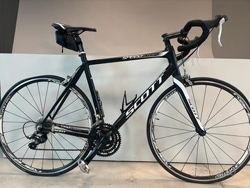 BICI DA CORSA SCOTT TRIPLE