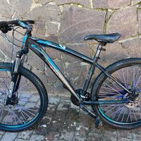 Mountain bike 26 / Freni disco / cambio shimano
