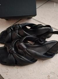 sandali in pelle
