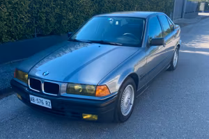 BMW E36 318i