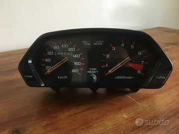 contakilometro honda Dominator 650