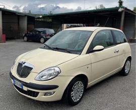 Lancia Y