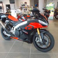 Aprilia RSV4 Factory