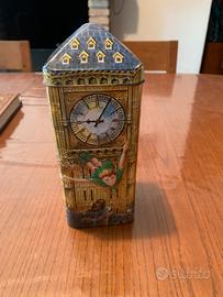 Salvadanaio in latta churchill’s big ben peter pan