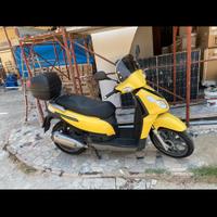 Piaggio Carnaby 125cc del 2007 leggi sotto