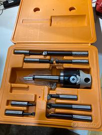 Set di bareni con testa di barenatura