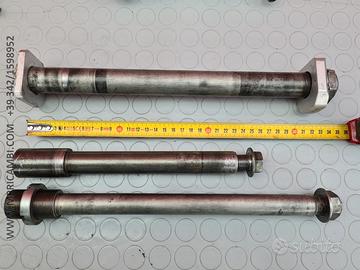 PERNI RUOTA SUZUKI GSXR 1000 2006 2005 GSX R