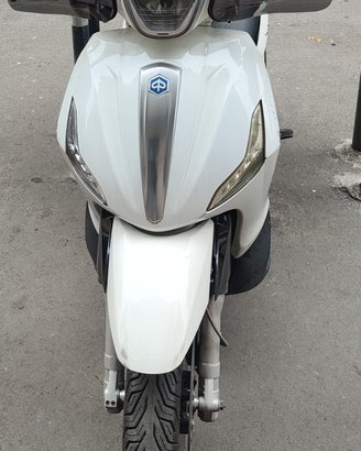 Beverly 125 2015