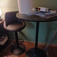 tavolino da bar alto con 2 sedie 