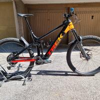 TREK RAIL 9.8 XT _ XL
