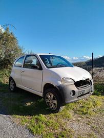 minicar per pezzi di ricambio 