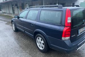 Volvo V70XC Cross Country 2.4T