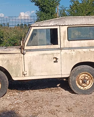 Land Rover Defender 88 