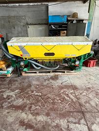 Erpice rotante con conbibata