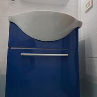 mobile bagno con lavabo + specchio