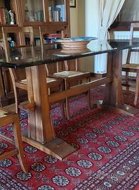 Tavolo design anni 90 legno massiccio e cristallo 