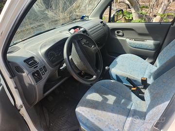 Suzuki Wagon 