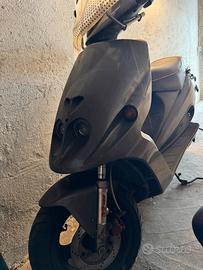 F12 malaguti usato solo 8400 km