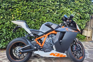 Ktm rc8r