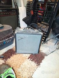 Amplificatore Fender Rumble 