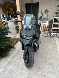 BMW c400x con keyless