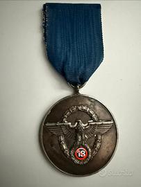 medaglia tedesca 8 anni servizio Polizei WW2