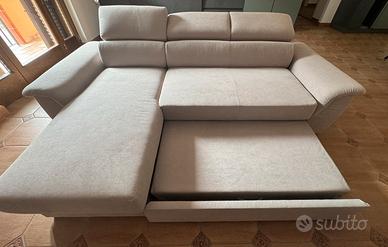 Divano con penisola e chaise longue nuovo