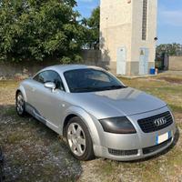Audi TT 1.8 TFSI anno 2002 (solo ricambi)