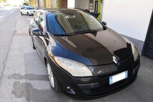 Renault Megane III 2009 1.5 Confort Business 110cv