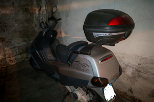 Piaggio Super Hexagon 180 GTX 4t