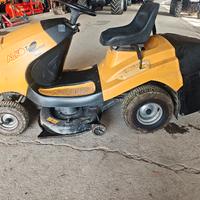 trattorino tagliaerba 