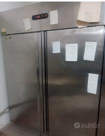 armadio frigo con motore esterno silenziato