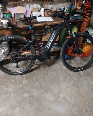 E-BIKE GIANT Mod  TALON  E+  2025