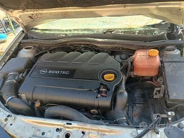 motore Astra h 1.9 jtdm CV 150 derivato alfa