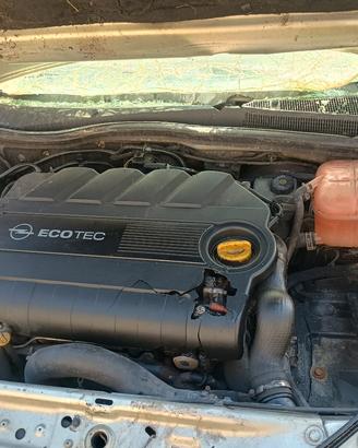 motore Astra h 1.9 jtdm CV 150 derivato alfa