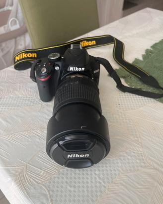 Nikon D3200 18-105mm