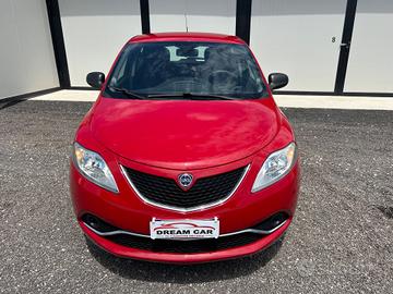 Lancia Ypsilon 0.9 TwinAir 85 CV 5 porte Metano Ec