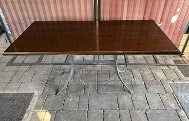 Tavolo in legno 1600 x 790