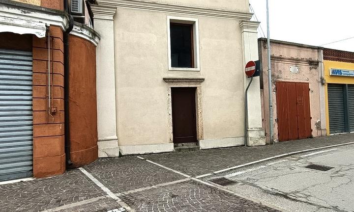 Magazzino a Castelguglielmo