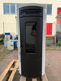 Termostufa a pellet Extraflame Costanza Idro 17 kW