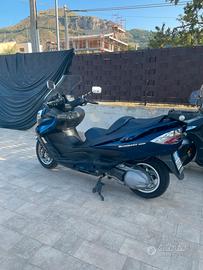 Suzuki Burgman 400