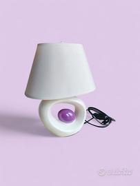Lampada da tavolo design contemporaneo