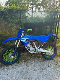 YAMAHA YZ 125 2025