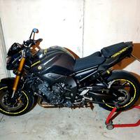 YAMAHA FZ8 
