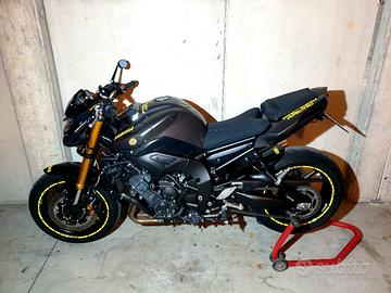 YAMAHA FZ8 