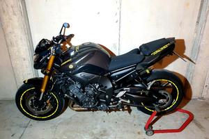 YAMAHA FZ8 