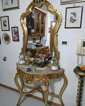 Specchio+consolle e carrozza Capodimonte 250€