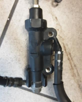 Pompa freno post yamaha fz6 600 fazer 2004/05
