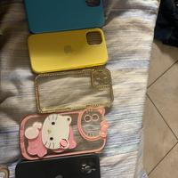 Lotto cover iphone 12-varie colorazioni e sitili