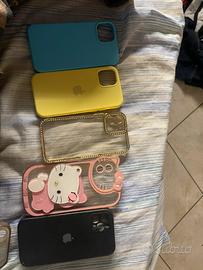 Lotto cover iphone 12-varie colorazioni e sitili